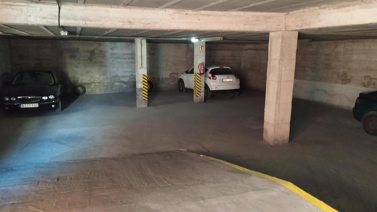 Sherryflat Claveles - Parking Херес-де-ла-Фронтера Экстерьер фото